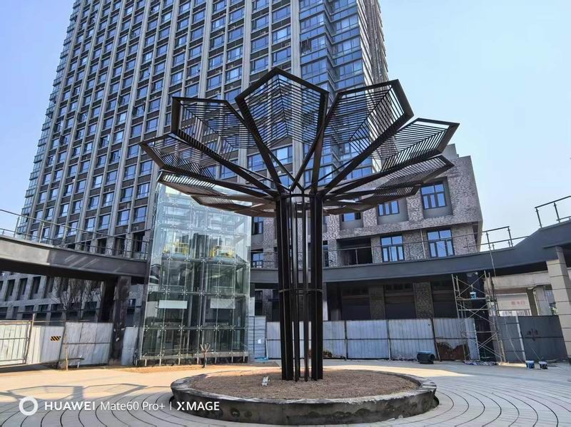 華耀城金屬景觀造型